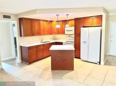 4425 Treehouse Ln, Tamarac, FL 33319