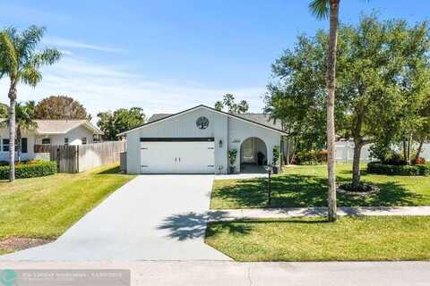 9674 Dogwood Ave, Palm Beach Gardens, FL 33410