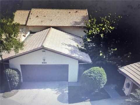 3410 Pear Tree Cir, Lauderhill, FL 33319