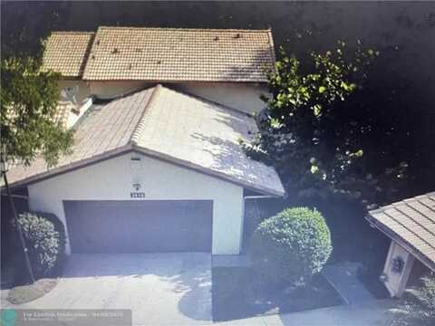 3410 Pear Tree Cir, Lauderhill, FL 33319