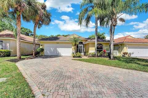 5445 Grande Palm Cir, Delray Beach, FL 33484