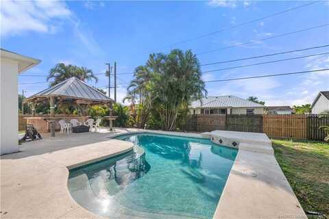 452 SW Baoy Avenue, Port Saint Lucie, FL 34953