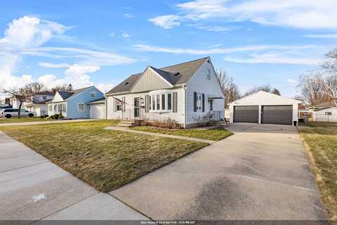1210 THORNDALE Street, GREEN BAY, WI 54304