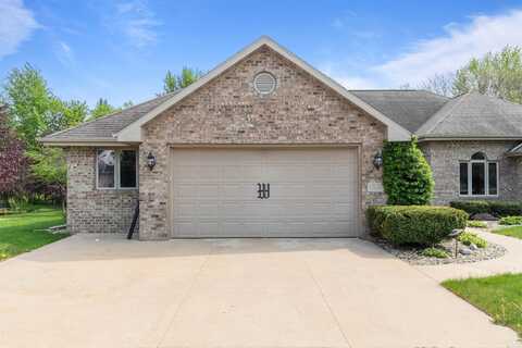 W6181 LONG Court, APPLETON, WI 54914