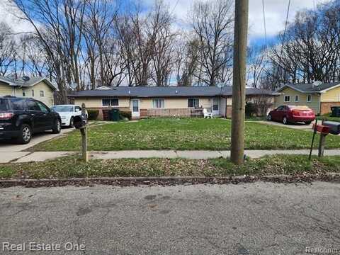 908/910 PIERCE Road, Lansing, MI 48910