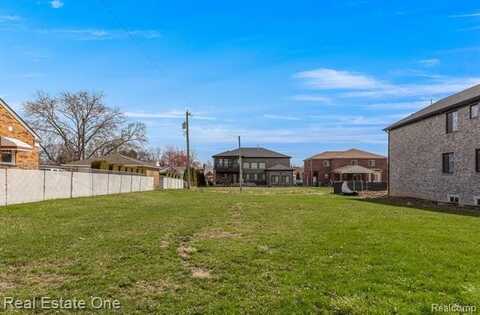 4618 E WOODWORTH Street, Dearborn, MI 48126
