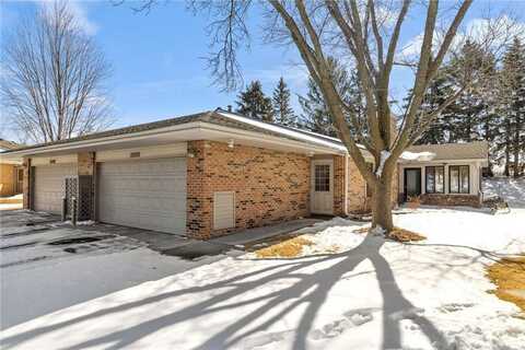 1835 Juneau Lane N, Plymouth, MN 55447
