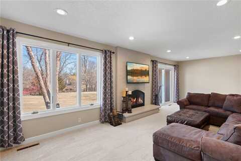 16360 15th Avenue N, Plymouth, MN 55447