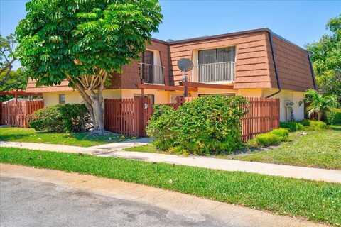 2660 Albatross Road N, Delray Beach, FL 33444