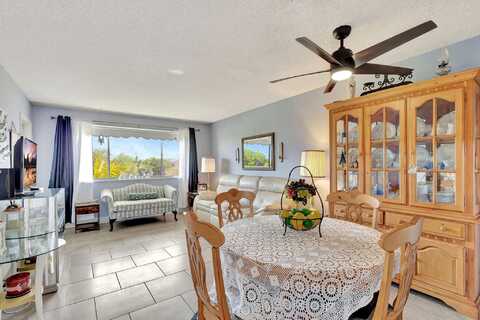 2812 Garden Drive S, Lake Worth, FL 33461