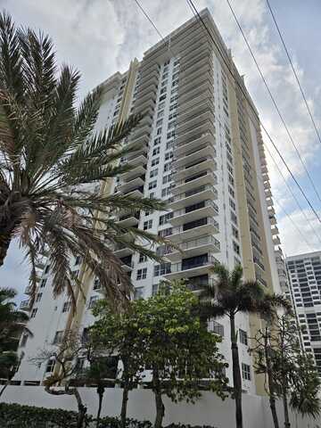 2101 S Ocean Drive, Hollywood, FL 33019