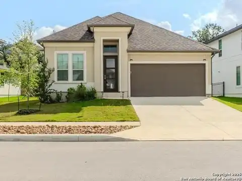 221 Navarro, Boerne, TX 78006