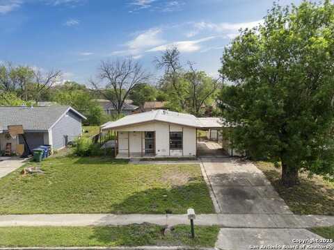 5026 Village Lawn, San Antonio, TX 78218