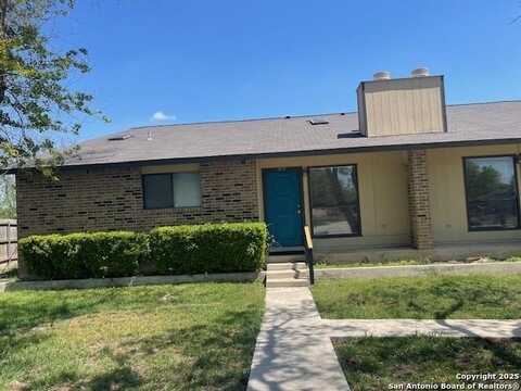 512 Kellys Way, New Braunfels, TX 78130