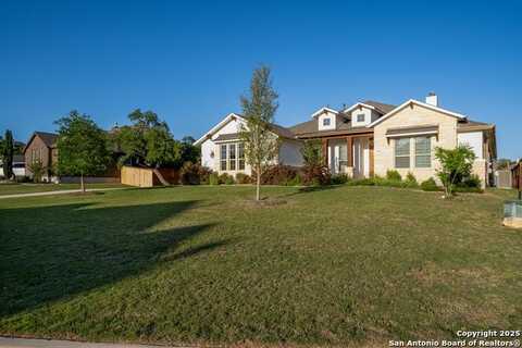 259 Lawrence Dr, Castroville, TX 78009