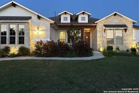 259 Lawrence Dr, Castroville, TX 78009