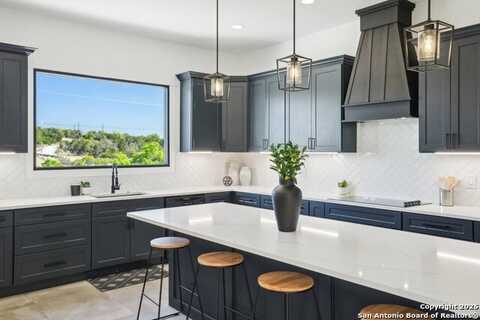 174 MAGNOLIA MDW, Canyon Lake, TX 78133