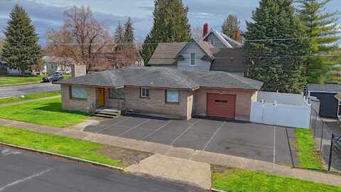 1820 N Astor St, Spokane, WA 99207