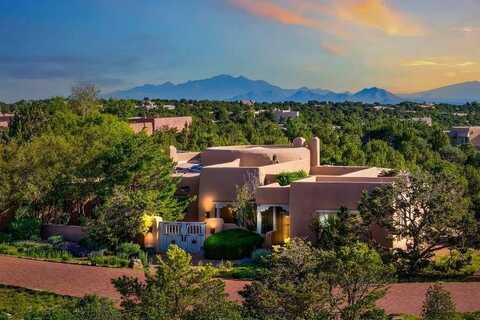 24 Paintbrush Circle, Santa Fe, NM 87506