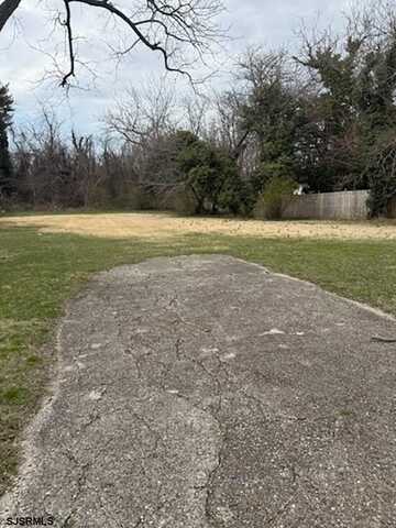 1611 Shore Rd, Northfield, NJ 08225