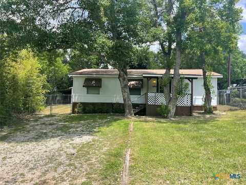 536 Royal Oak Drive, Canyon Lake, TX 78133