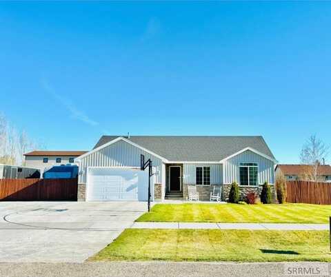 5405 E Buchanan Avenue, Iona, ID 83427