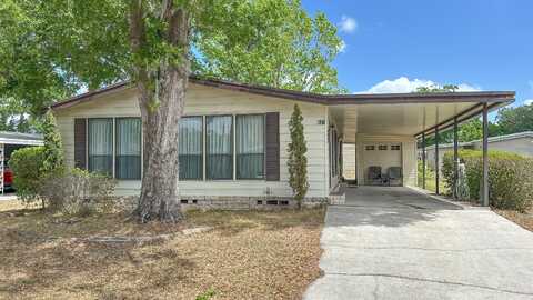 621 Sycamore Sq, Lady Lake, FL 32159