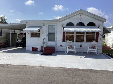 37550 Alexis St, Zephyrhills, FL 33541