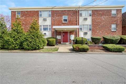 5 Cynthia Drive, North Providence, RI 02911