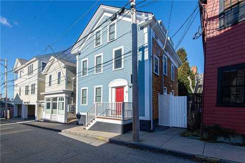 30 Prospect Hill, Newport, RI 02840