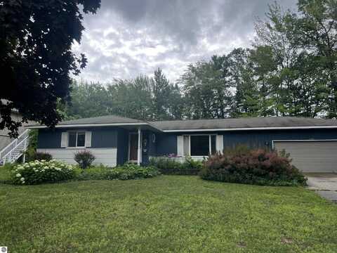 838 E South Airport Road, Traverse City, MI 49686