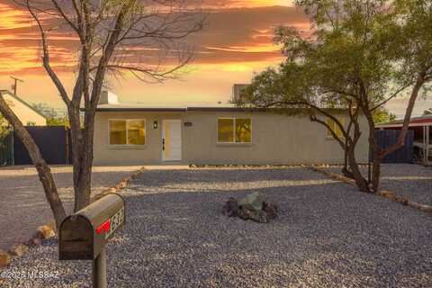 4632 E 24th Street, Tucson, AZ 85711