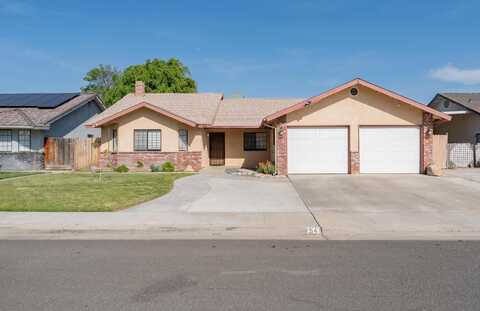 54 Taylor Way, Porterville, CA 93257