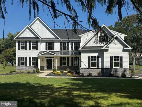477 BLACK SWAN LANE, BERWYN, PA 19312