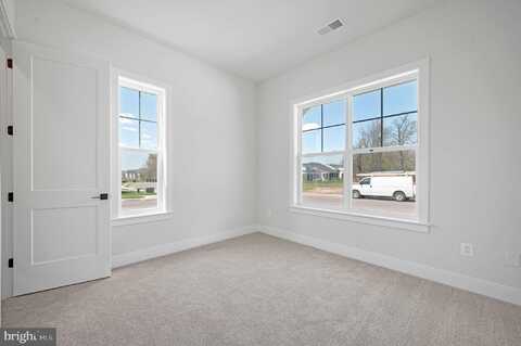 124 BRIDGE VALLEY ROAD, GETTYSBURG, PA 17325