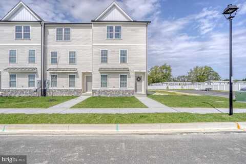 210 ROJAN ROAD, DOVER, DE 19901
