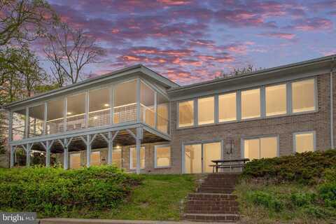 36 WATERVIEW POINT, COLONIAL BEACH, VA 22443