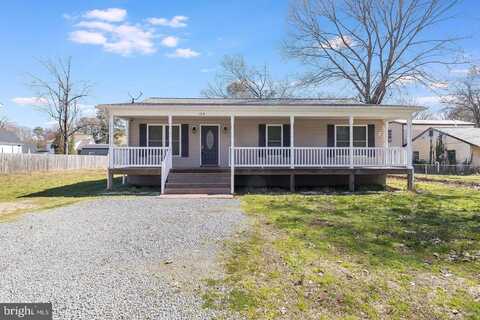 104 WESTMORELAND DR., COLONIAL BEACH, VA 22443