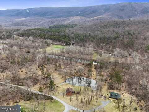1467 CONSTANT RUN ROAD, GREAT CACAPON, WV 25422