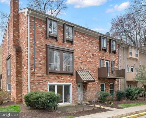 3829 PERSIMMON CIRCLE, FAIRFAX, VA 22031