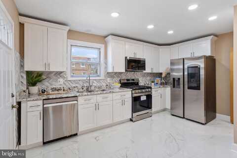 825 MAGEE AVENUE, PHILADELPHIA, PA 19111