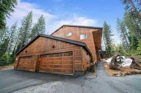 11352 Northwoods Boulevard, Truckee, CA 96161
