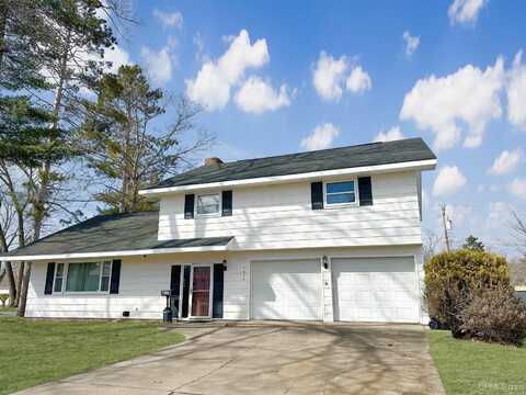 1636 S Park, Iron Mountain, MI 49801