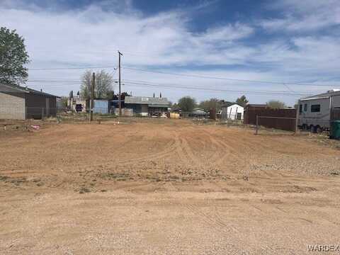 2665 E Leroy Avenue, Kingman, AZ 86409