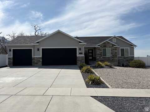 1405 W 3030 S, Perry, UT 84302