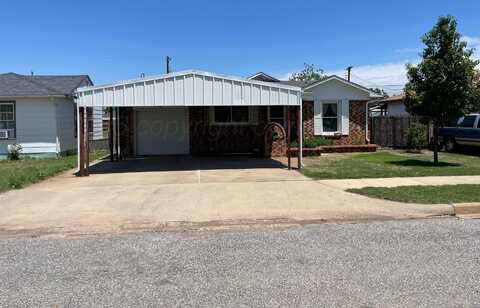 604 N Deane Drive, Pampa, TX 79065