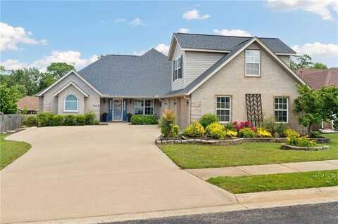705 SW Maidstone AVE, Bentonville, AR 72712