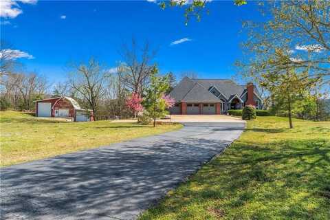 304 County Road 1071, Eureka Springs, AR 72632