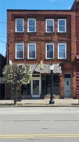 1818 7th Ave, Beaver Falls, PA 15010