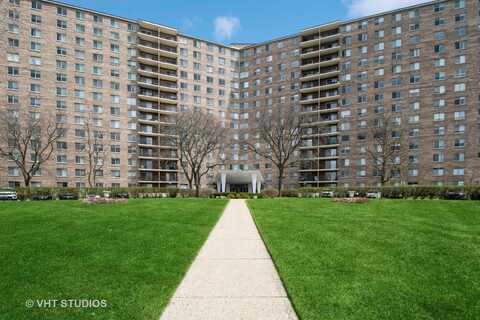 7141 N. Kedzie Avenue, Chicago, IL 60645